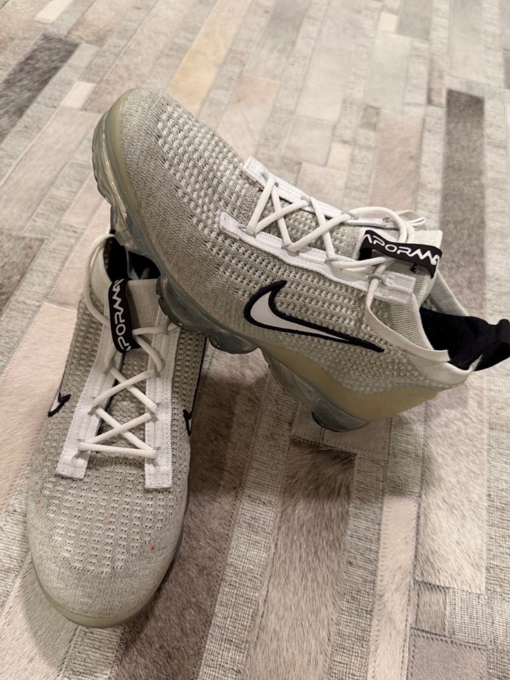 Nike VaporMax Flyknit Running Shoes - Light Grey/Black